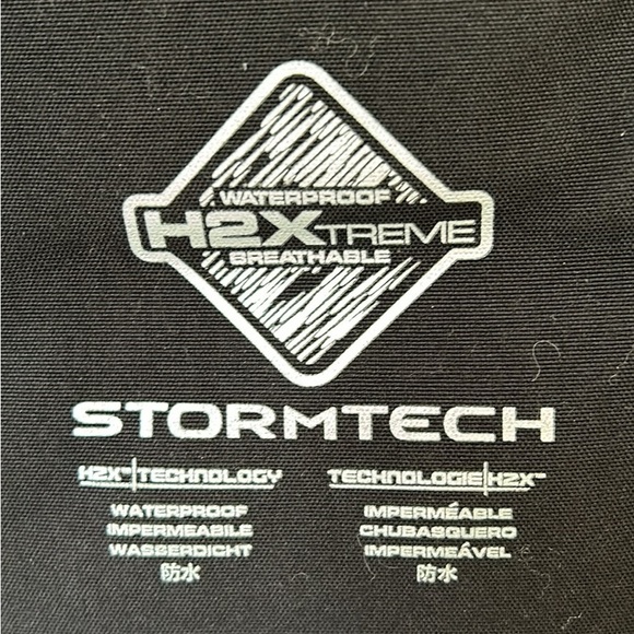 Stormtech Women’s Black Winter Parka (Size Med) - Picture 5 of 8